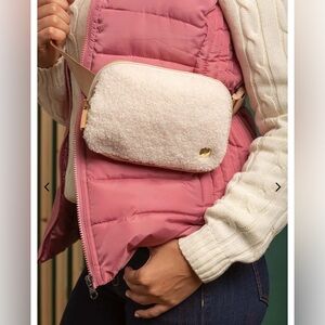 US POLO ASSN CLASSIC ZIP SHERPA BELT BAG NWT